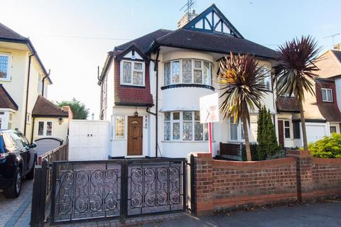 123 Lifstan Way, Southend-on-sea, SS1 2XG
