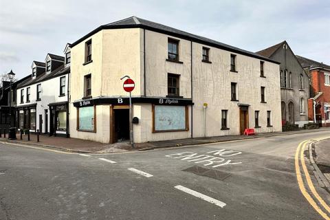 Mixed use for sale, High Street, Neath