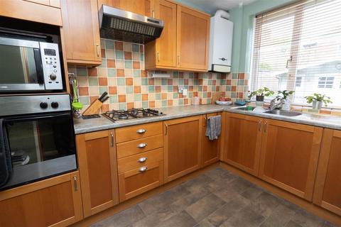 3 bedroom semi-detached house for sale, East Avenue, Newcastle Upon Tyne