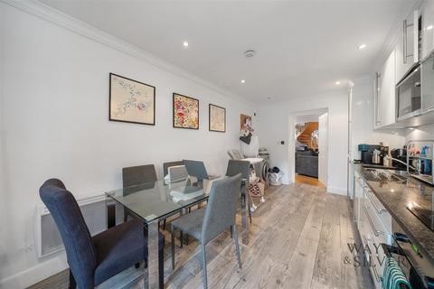 3 bedroom house to rent, North End Way, Hampstead, London