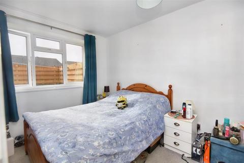 2 bedroom terraced house for sale, Highgrove, Gillingham