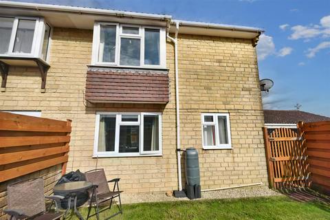 2 bedroom terraced house for sale, Highgrove, Gillingham