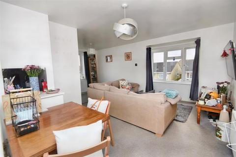 2 bedroom terraced house for sale, Highgrove, Gillingham