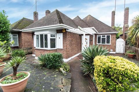 Southend on Sea - 3 bedroom detached bungalow for sale