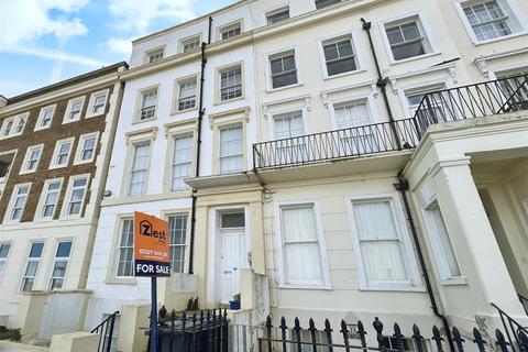 3 bedroom apartment for sale, St. Georges Terrace, Herne Bay