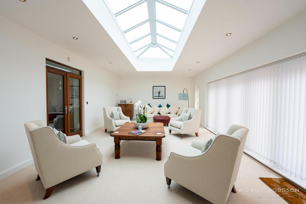 68 Whitburn Road-24.jpg