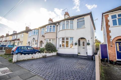 3 bedroom semi-detached house for sale, Richmond Drive, Westcliff-on-Sea SS0