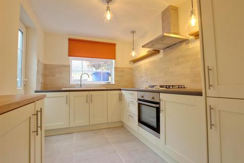 2 bedroom house to rent, East End, Beverley