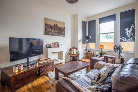 2 bedroom flat for sale, Anerley Road, Westcliff-on-Sea SS0