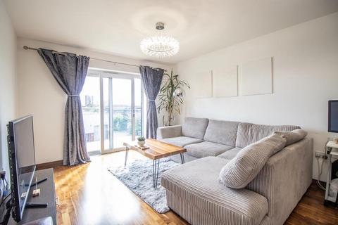 2 bedroom flat for sale, Sutton Road, Southend-on-Sea SS2