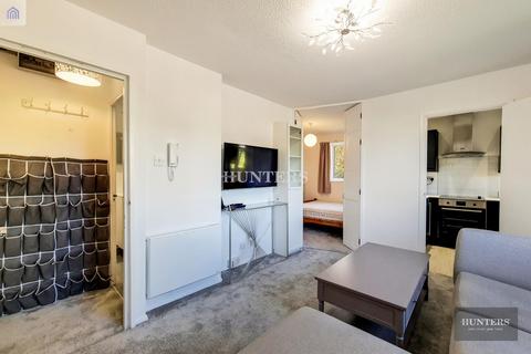 1 bedroom apartment to rent, Britten Court, Abbey Lane, London, E15