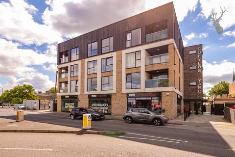 12, Culyers Yard, 40 William Hunter Way, Brentwood, CM14 4WT