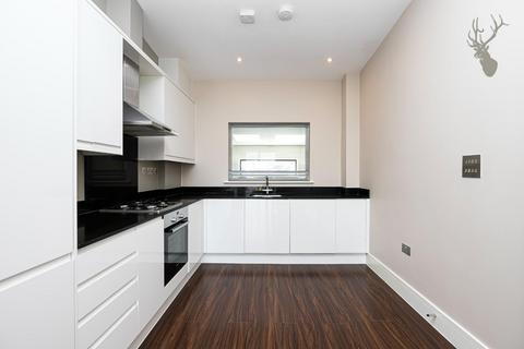 12, Culyers Yard, 40 William Hunter Way, Brentwood, CM14 4WT