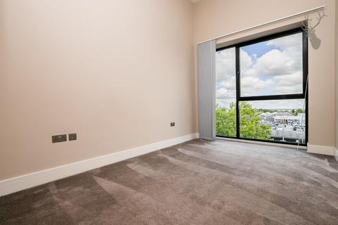 12, Culyers Yard, 40 William Hunter Way, Brentwood, CM14 4WT