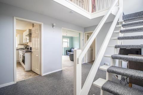2 Aldrin Way, Leigh-on-sea, SS9 5UA