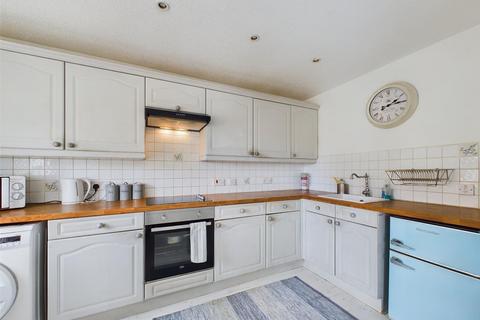 1 bedroom apartment for sale, 10 St Vincents House, Tynemouth