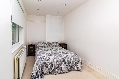 10 Brunswick Road, Southend-on-sea, SS1 2UH