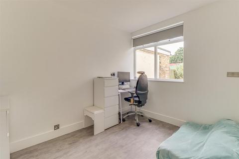 3 Hastings Road, Southend-on-sea, SS1 2DR
