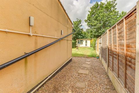 3 Hastings Road, Southend-on-sea, SS1 2DR