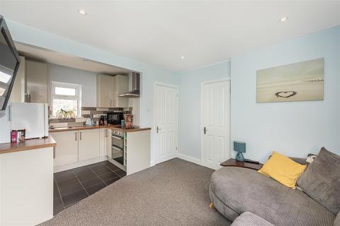 1 bedroom flat for sale, Southdown Road, Harpenden
