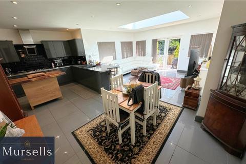 4 bedroom detached house for sale, Clarendon Close, Broadstone BH18