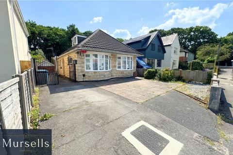 10 Clarendon Close, Broadstone, BH18 9HR