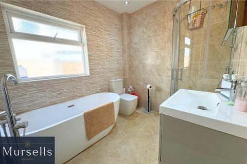 10 Clarendon Close, Broadstone, BH18 9HR
