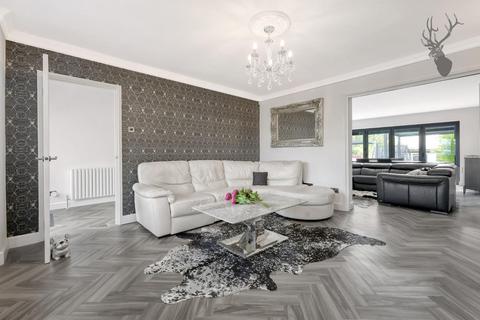 3 Baldocks Road, Theydon Bois, Epping, CM16 7EB