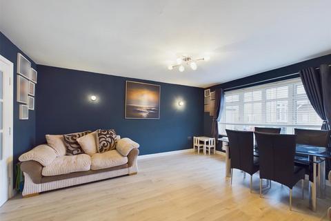 34 Bullfinch Road, Abbeydale, Gloucester, GL4 4WX