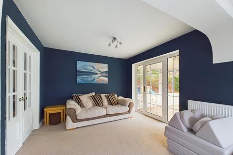 34 Bullfinch Road, Abbeydale, Gloucester, GL4 4WX