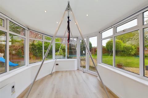 34 Bullfinch Road, Abbeydale, Gloucester, GL4 4WX