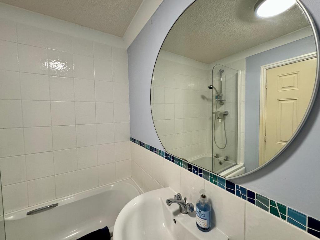 Bathroom/w.c.