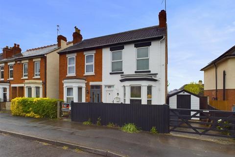 122 Reservoir Road, Gloucester, GL4 6RY