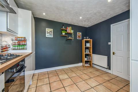 6 Alliston Way, Whitchurch, RG28 7LF