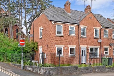 2 bedroom terraced house for sale, Church Road, Worcester