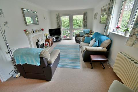 2 bedroom retirement property for sale, Glenmoor Road, West Parley, Ferndown, BH22