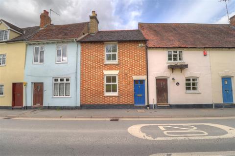 2 bedroom terraced house to rent, Church Row, Pershore