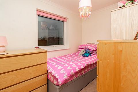 34 Weaverdale, Shoeburyness, Southend-on-sea, SS3 8XL