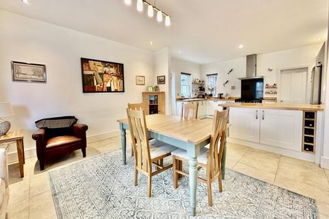 1a Somerville Road, Bournemouth, BH2 5LH