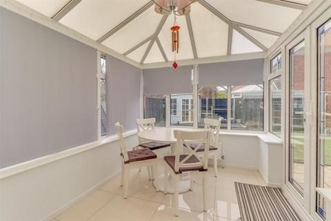 94 Alexandra Road, Great Wakering, Southend-on-sea, SS3 0GW