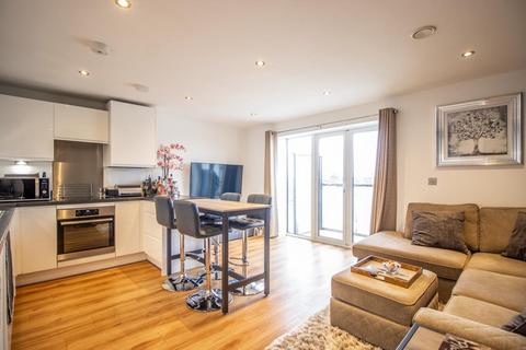 1 bedroom flat for sale, London Road, Westcliff-on-Sea SS0
