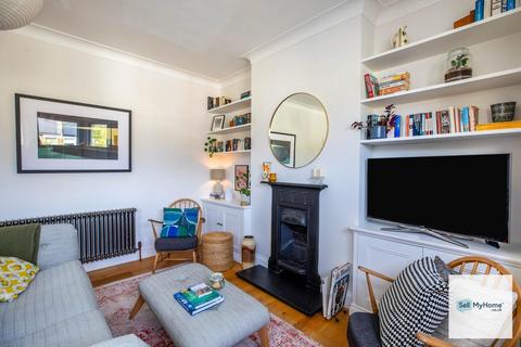 50b Adys Road, London, SE15 4DZ