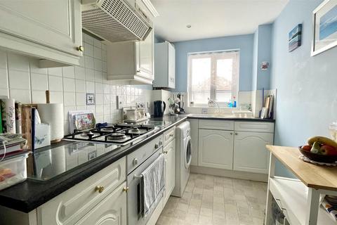 2 bedroom flat for sale, Ashley Road, Bournemouth