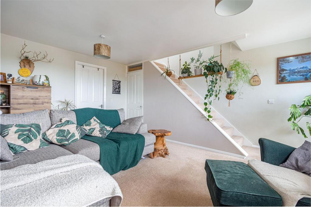 Living-Room-4.jpg