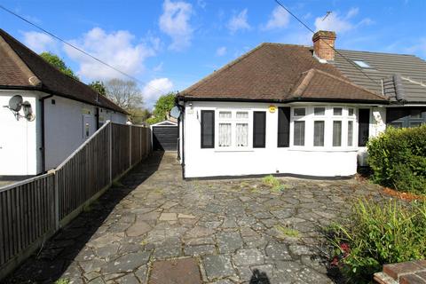 2 bedroom semi-detached bungalow to rent, Kynaston Road, Orpington BR5