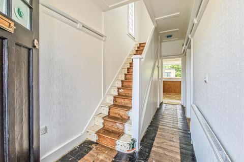 14 Castleton Road, Southend-on-sea, SS2 4UD