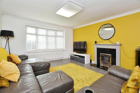 1 Holstein Drive, Scunthorpe, DN16 3TT