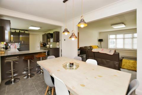 1 Holstein Drive, Scunthorpe, DN16 3TT