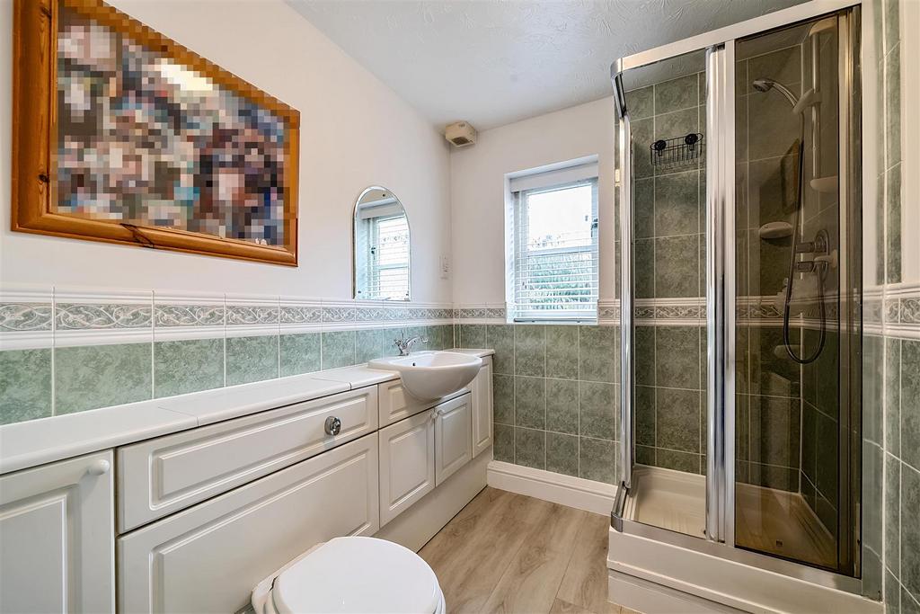 Separate Shower Room: