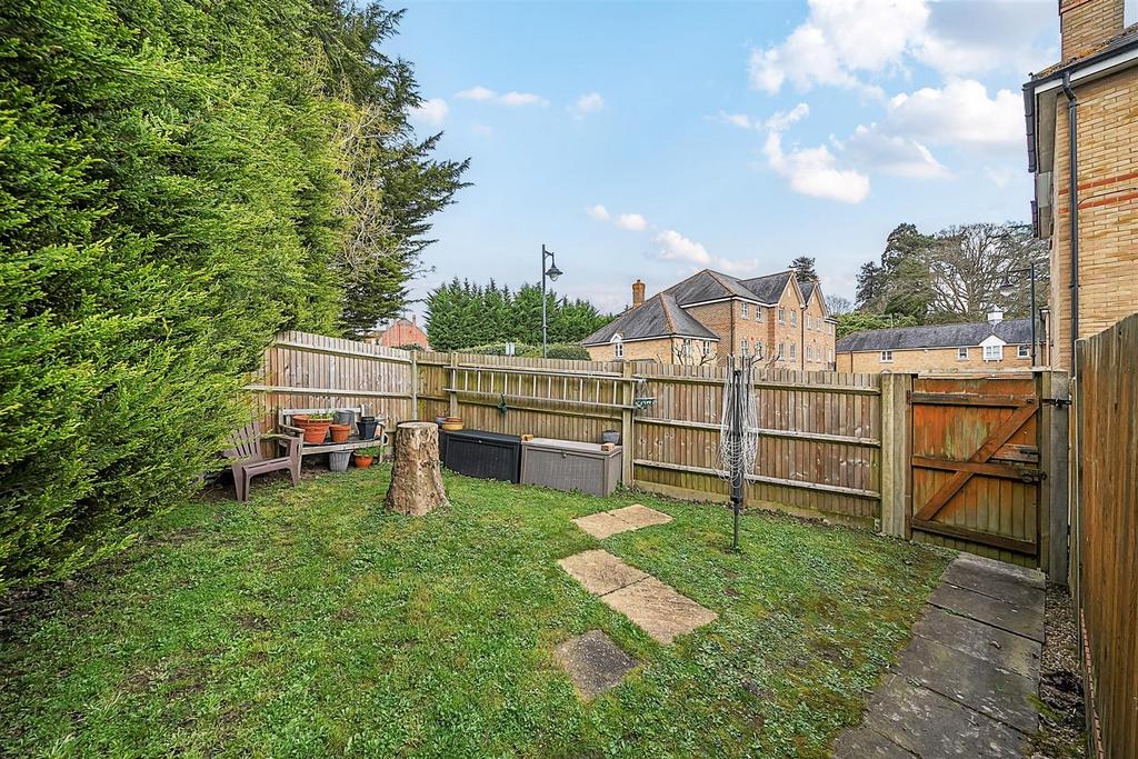Rear Garden: